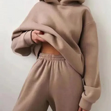 Conjunto de sudadera y jogger para mujer: corte holgado, tejido polar suave, estilo informal.