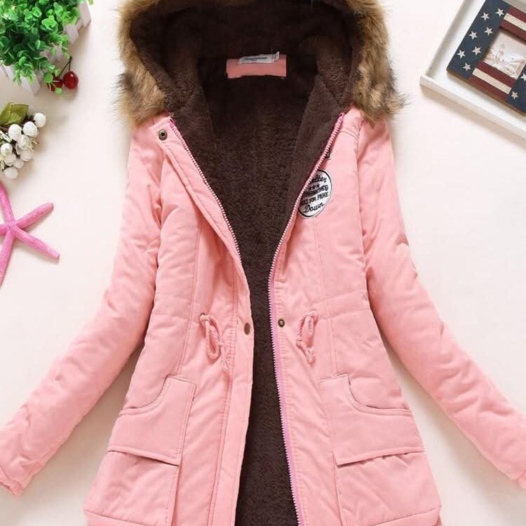 Abrigo de invierno para mujer cómodo, elegante y duradero.