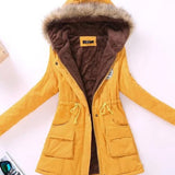 Abrigo de invierno para mujer cómodo, elegante y duradero.