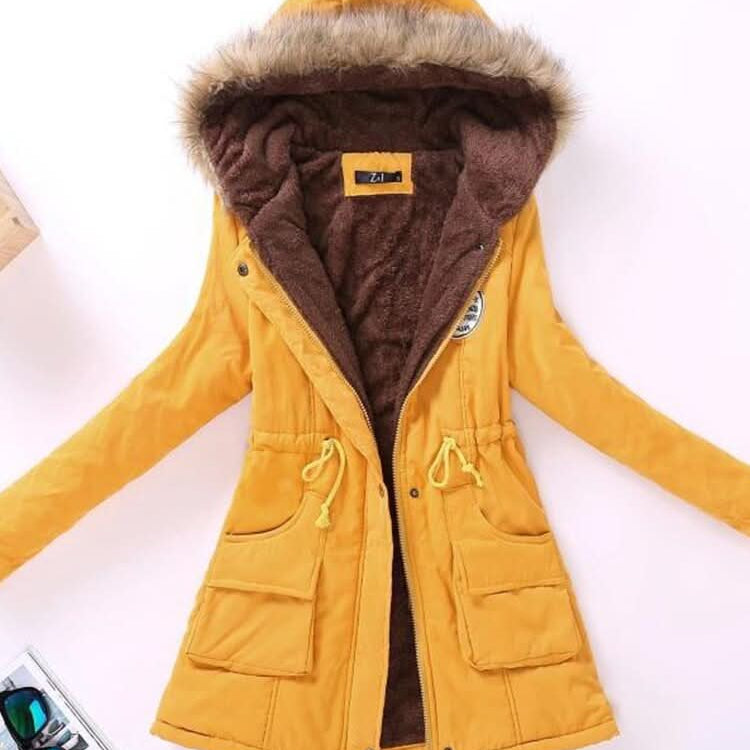 Abrigo de invierno para mujer cómodo, elegante y duradero.