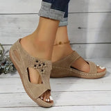 Sandalias de cuña para mujer - Piel perforada - Comodidad y amortiguación - Diseño floral abierto