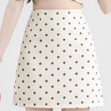 Falda trapecio de lunares