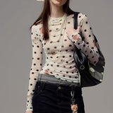 Blusa corta con estampado animal, corte entallado