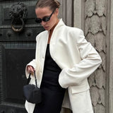 Blazer elegante y holgado