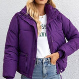 Chaqueta acolchada con cuello alto corto