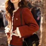 Chaqueta retro de lana con paneles de encaje