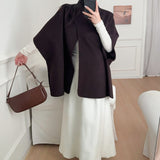 Bufanda, chal, capa o abrigo asimétrico en lana Tencel lisa