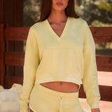 Sudadera informal con cuello en V