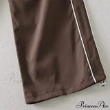 Pantalón moderno, elegante, ajustado, cómodo y versátil, de cintura alta, elástico, resistente y ligero.