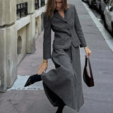 Blazer abotonado elegante y refinado