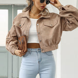 Chaqueta corta de pana con botones