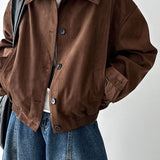 Chaqueta corta de ante con cuello con muesca