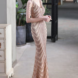 Elegante vestido de noche de sirena con lentejuelas
