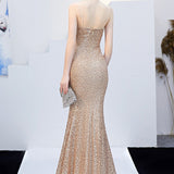 Vestido de noche de sirena sexy y ajustado con cinturón.