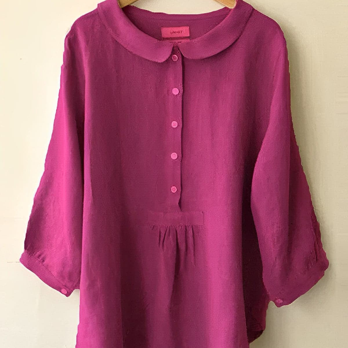 Lale - Preciosa blusa holgada con botones.