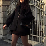 Chaqueta corta y holgada de mezcla de lana