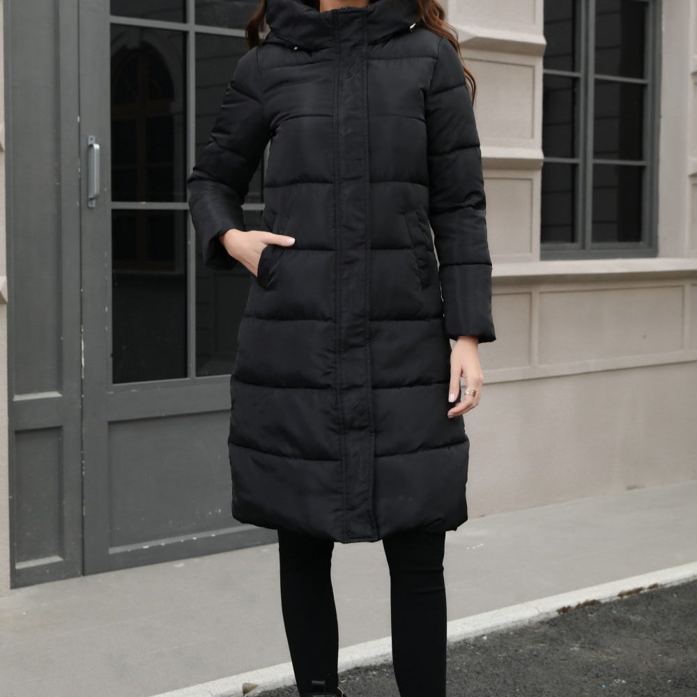 Chaqueta acolchada larga con capucha de talla grande