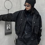 Chaqueta utilitaria corta de estilo urbano