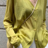 Chaleco de punto ligero con cuello en V