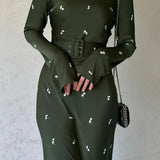 Vestido midi con estampado floral de cintura alta y cinturón