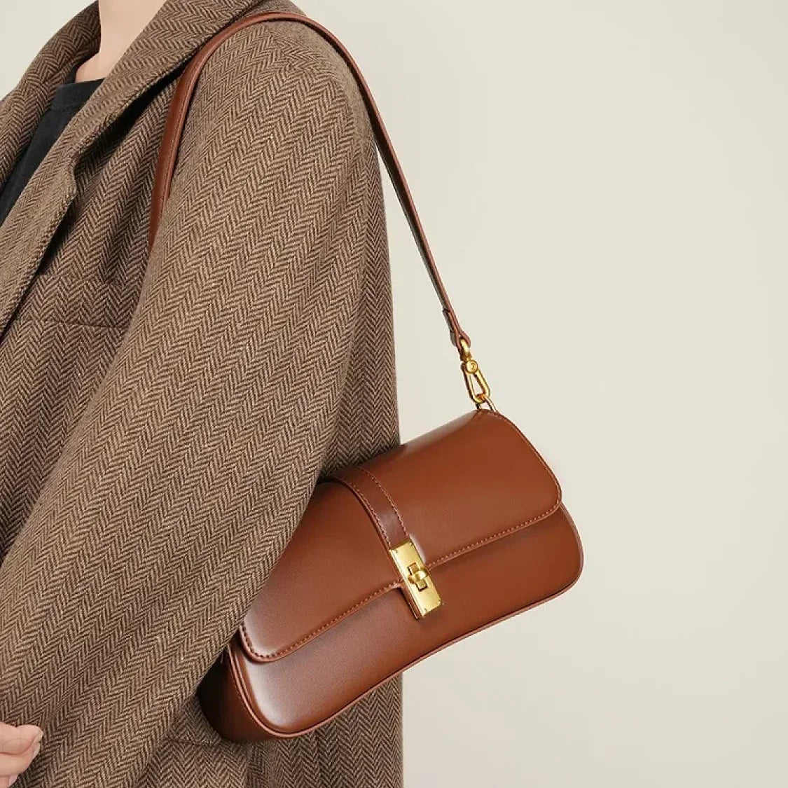 Bolso de hombro baguette de piel auténtica