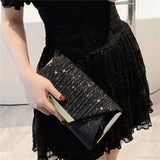 Clutch de noche con lentejuelas