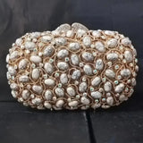 Clutch de noche con cristales dorados y plateados