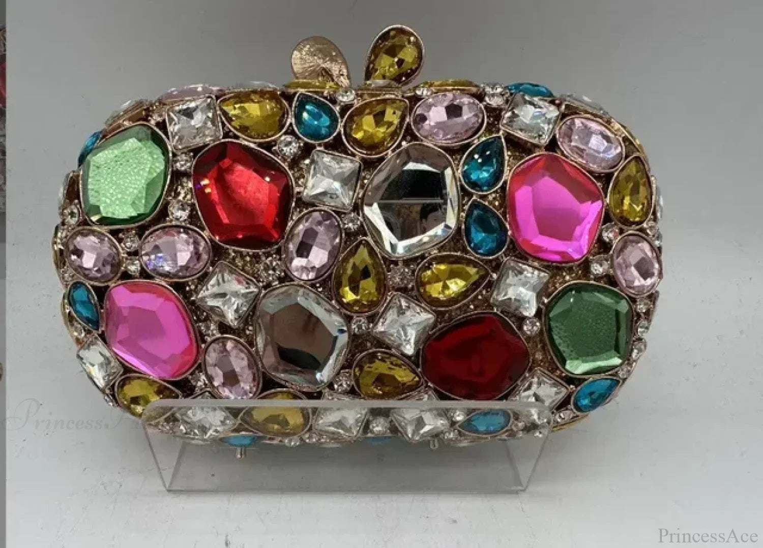Clutch de noche con cristales dorados y plateados
