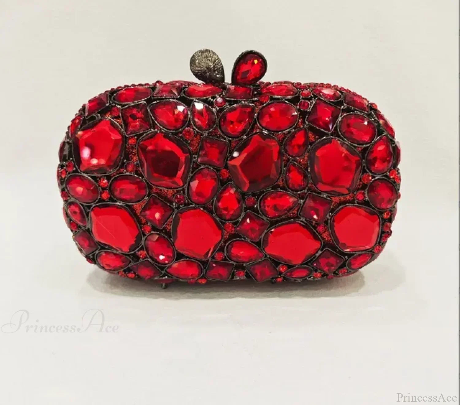 Clutch de noche con cristales dorados y plateados