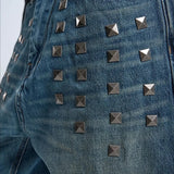 Vaqueros holgados góticos con remaches, estilo streetwear gótico