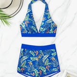 Conjunto de bikini de dos piezas con short estampado y diseño sin espalda.