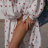 Vestido de algodón con mangas abullonadas y estampado de corazones