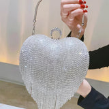 Bolso de noche de lujo en forma de corazón adornado con pedrería y diamantes, ideal para una boda.