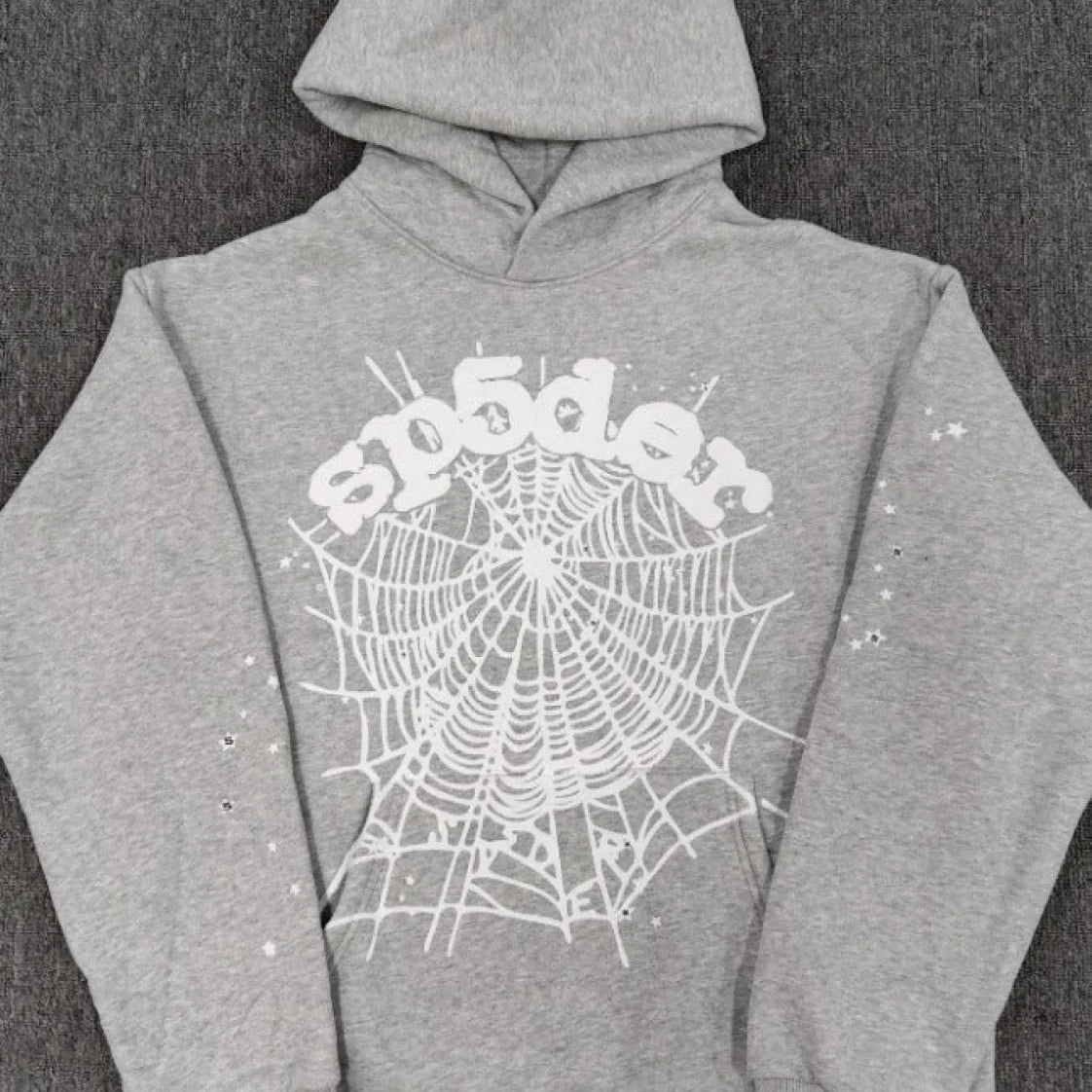 Sudadera con capucha de forro polar grueso y espuma con estampado de araña