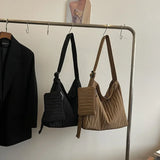Bolso de hombro de nailon plisado de alta calidad con cremallera.