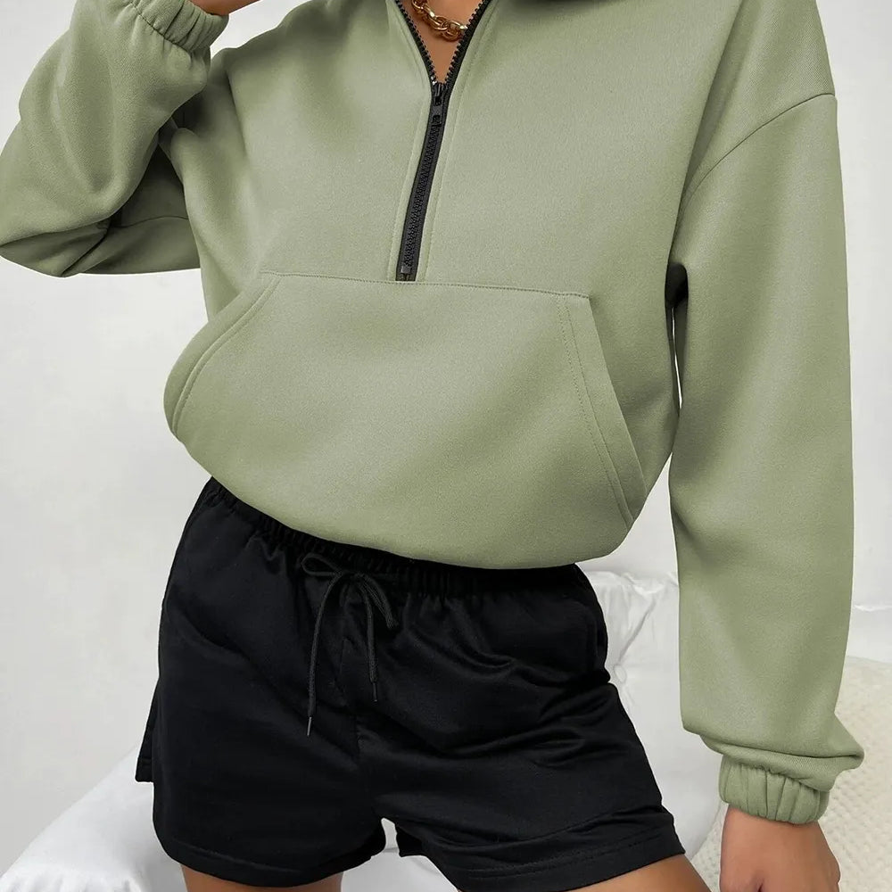 Sudadera de mujer – Corte holgado – Forro polar suave – Cuello alto con cremallera – Bolsillo tipo canguro