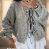 Cárdigan de mujer – Corte oversize – Lana suave – Mangas abullonadas – Nudos bohemios
