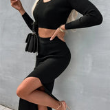 Conjunto de falda para mujer: punto acanalado suave, corte ajustado, top corto de manga larga y falda con abertura midi.
