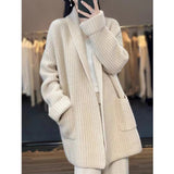 Cárdigan de mujer – Corte oversize – Punto grueso – Cuello chal – Largo y cómodo