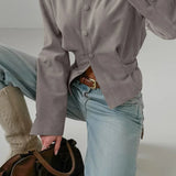 Blusa fruncida con cuello de ante color caqui