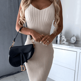 Vestido sin mangas con jersey suelto - Comodidad y elegancia