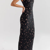 Vestido de noche ajustado con ribete de encaje y lazo