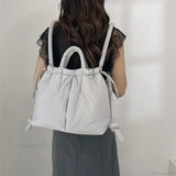 Bolso tote de nailon acolchado de gran capacidad, diseño.