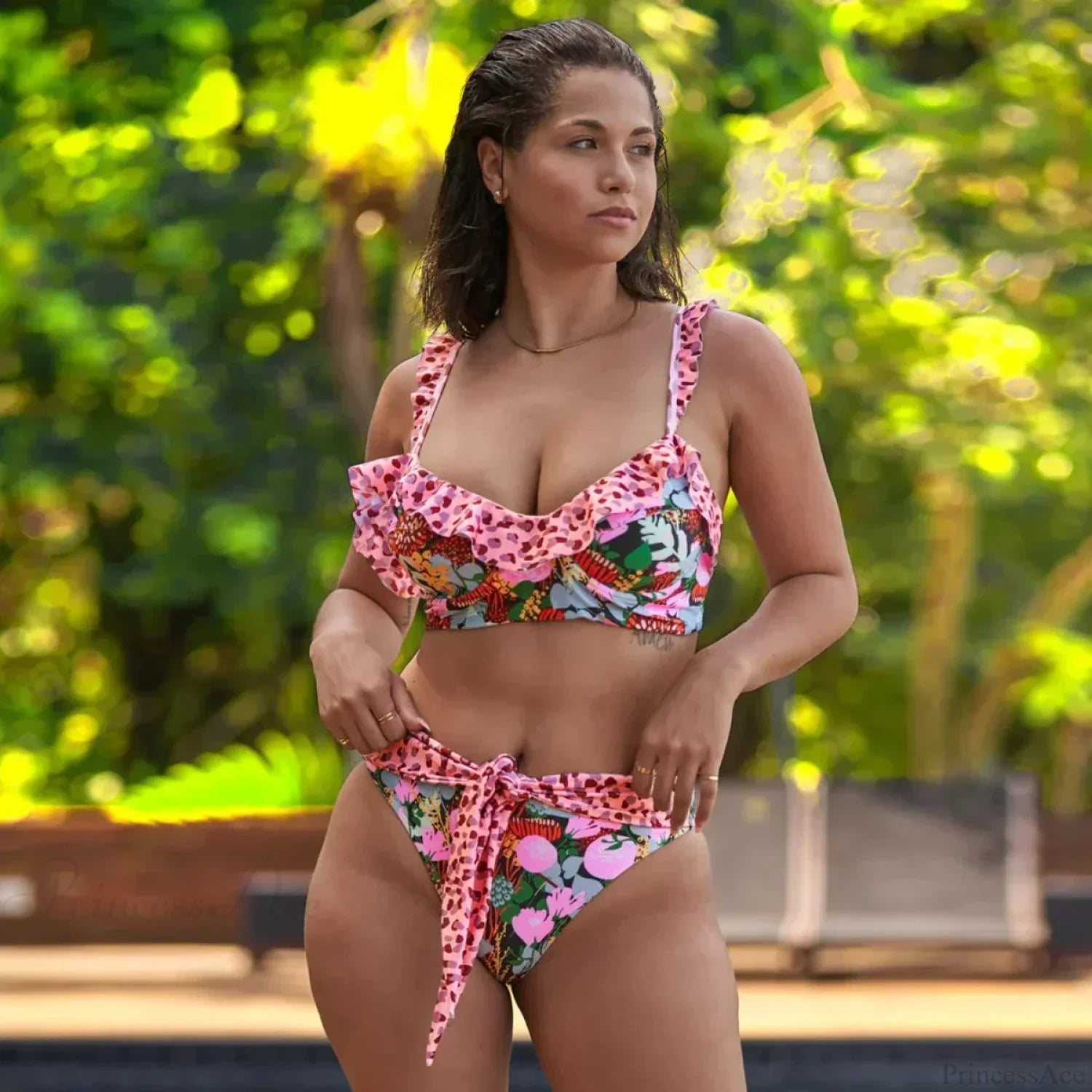 Conjunto retro de dos piezas con estampado de hojas