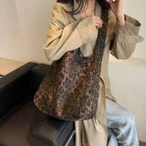 Bolso tote con estampado de leopardo coreano