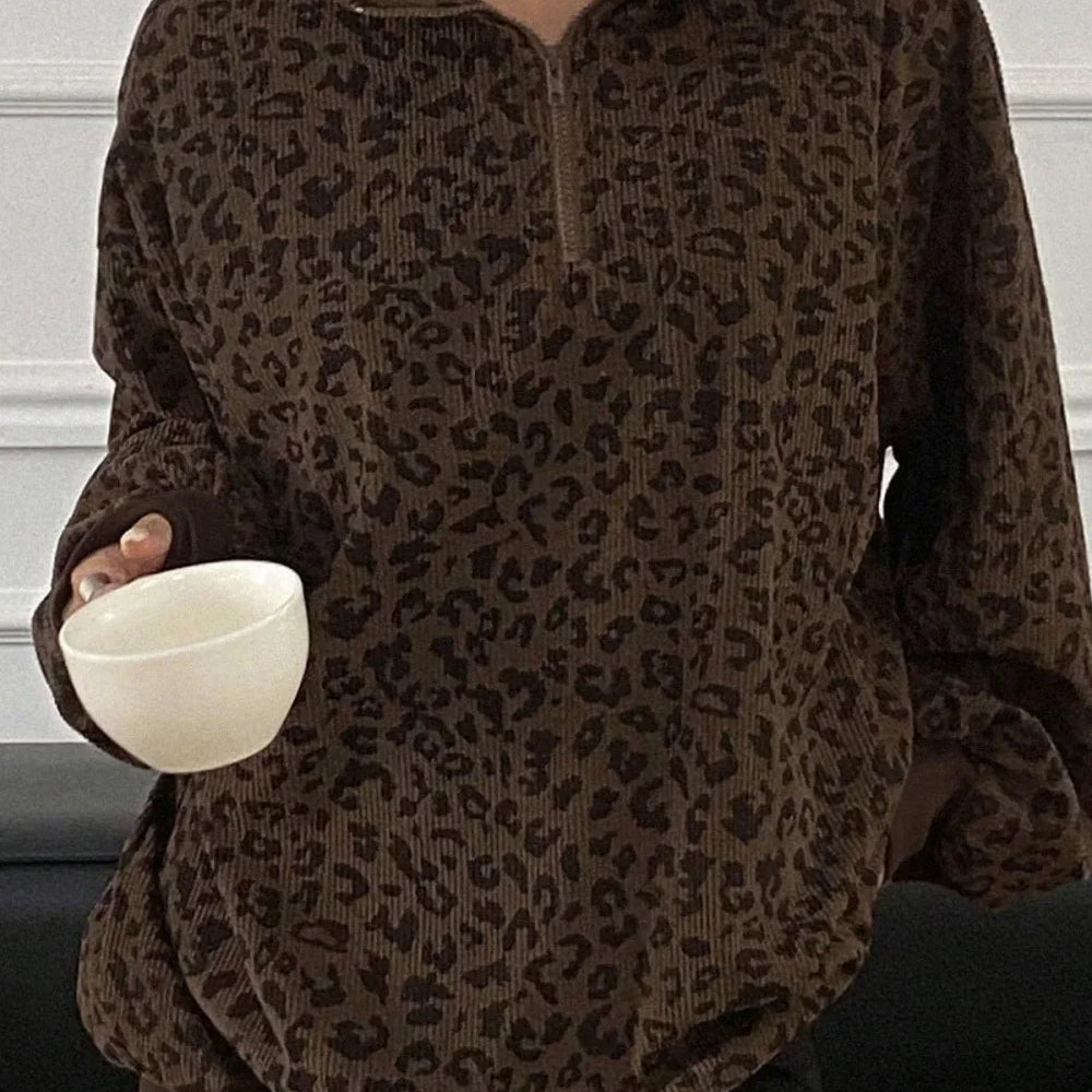 Sudadera con cuello en V, manga larga y estampado de leopardo con media cremallera