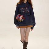 Sudadera con capucha gruesa e informal con letras bordadas.