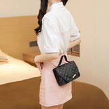 Bolso de hombro de cadena bordada de lujo