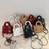 Bolso de hombro acolchado de lujo con asas cuadradas