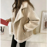 Chaqueta de mujer elegante, cómoda y moderna.